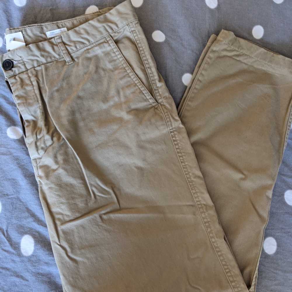 H&M Skinny Fit Stretch Khakis